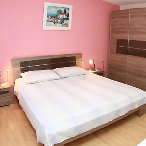  Apartament Bareta