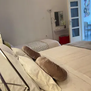  Apartament Sara