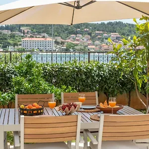  Apartament Flora